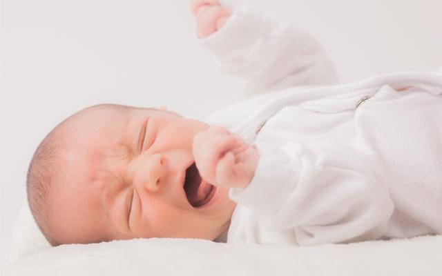 “夜泣き”は赤ちゃんのSOS。赤ちゃんが訴えたいこととは何か？