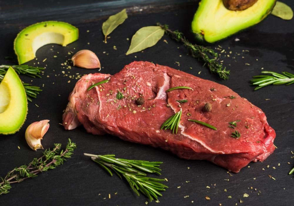 【牛肉】脂肪が少なく、鉄分豊富でヘルシーな赤身肉　オージー・ビーフをおいしく食べる